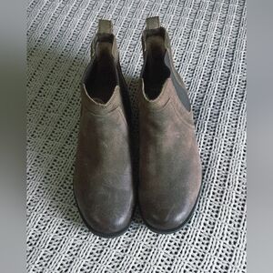 UGG Bonham Brown Suede Chelsea Ankle Boots Size 7.5